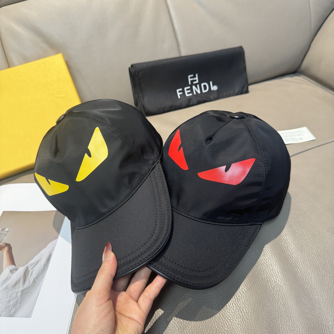 펜디 볼캡 모자