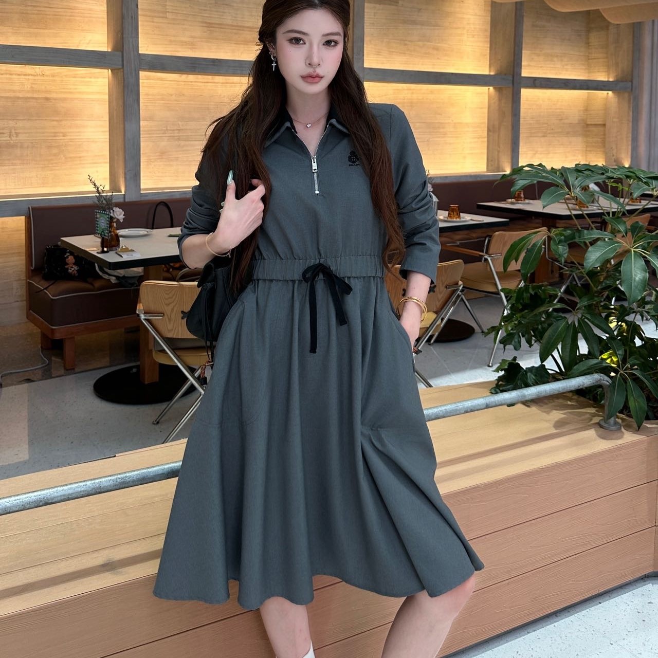 프라다 원피스 2가지 색상