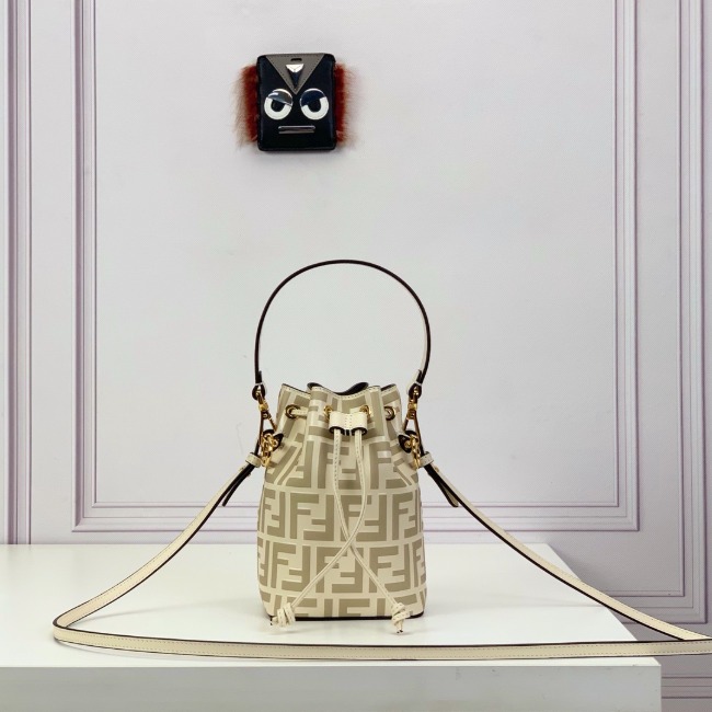 펜디 Mon Tresor Bag