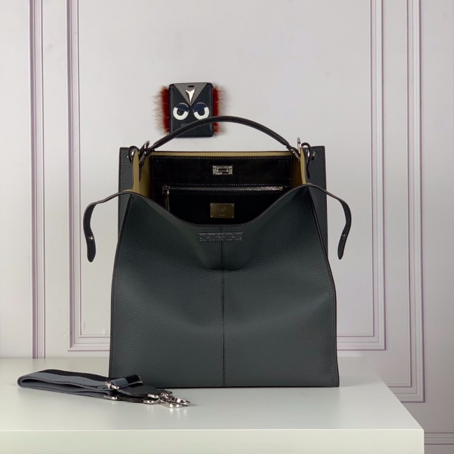 펜디 PEEKABOO X-LITE BAG