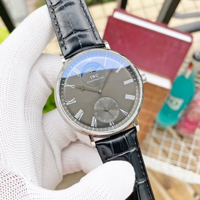 IWC 샤프하우젠 가죽시계